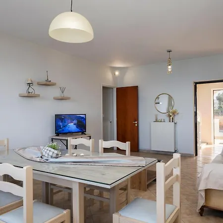 Niriides Beach House